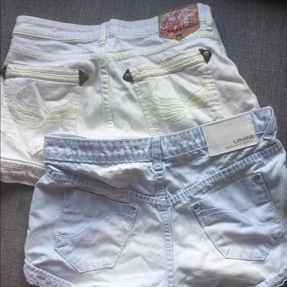 Pair of shorts - Picture 4 of 4